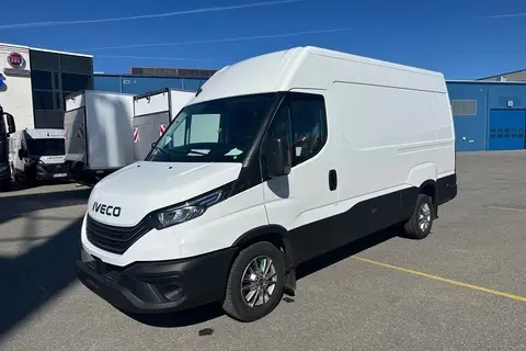 Iveco Daily, 2025, 2.0, 115 kW, дизель, механическая, задний привод
