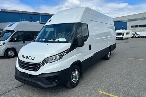 Iveco Daily, 2025, 3.0, 129 kW, дизель, механическая, задний привод