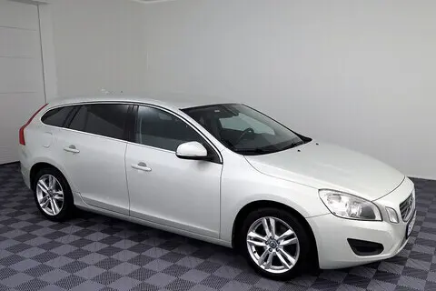 Volvo V60, 2011, 2.0, 120 kW, diesel, automatic, front-wheel drive