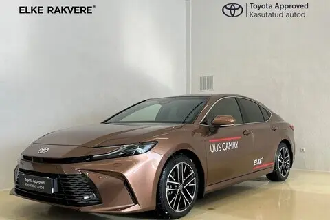Toyota Camry, 2024, 2.5, 137 kW, hybrid p+e, automatic, front-wheel drive