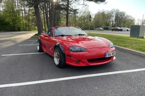 Mazda MX-5, 2001, 1.8, 103 kW, бензин, механическая, задний привод