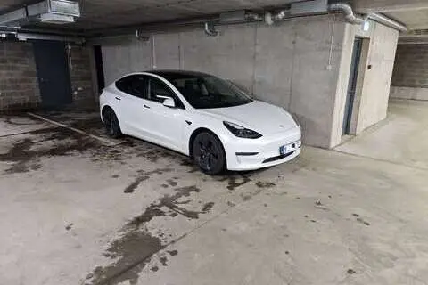 Tesla Model 3, 2021, 153 kW, электричество, автомат, полный привод