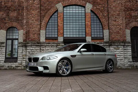BMW M5, 2013, 4.4, 412 kW, bensiin, automaat, tagavedu