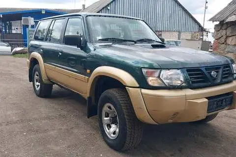 Nissan Patrol, 95 kW, дизель, механическая, полный привод