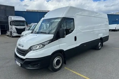 Iveco Daily, 2024, 3.0, 129 kW, дизель, механическая, задний привод