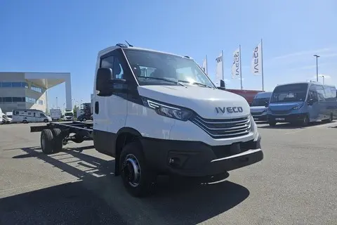 Iveco Daily, 2025, 3.0, 129 kW, diesel, manual, rear-wheel drive