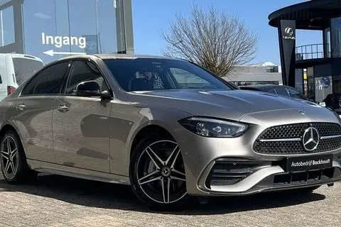 Mercedes-Benz C 300, 2023, 2.0, 230 kW, pistikhübriid b+e, automaat
