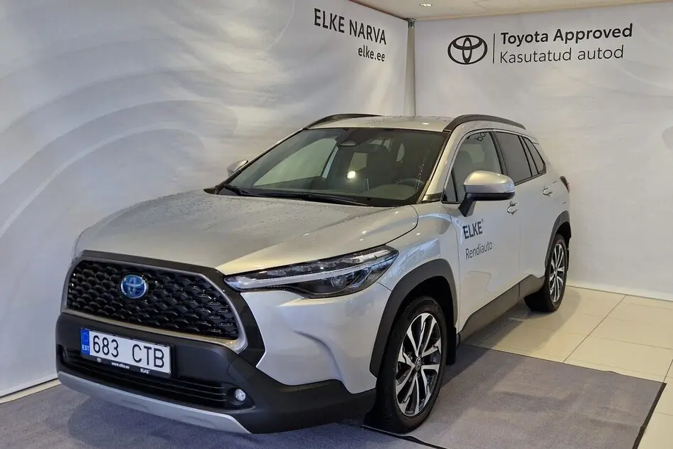 Toyota Corolla Cross, 2.0, 112 kW, гибрид, автомат, полный привод