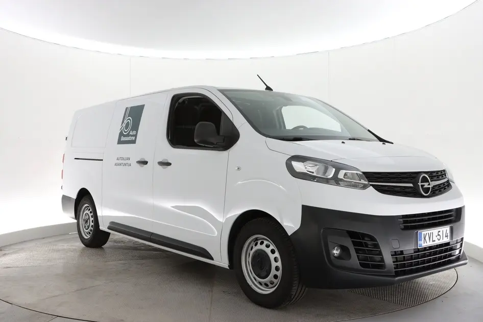 Opel Vivaro-e, 100 kW, electric, automatic, front-wheel drive