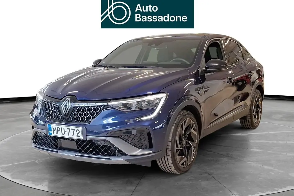 Renault Arkana, 1.6, 105 kW, гибрид, автомат, передний привод