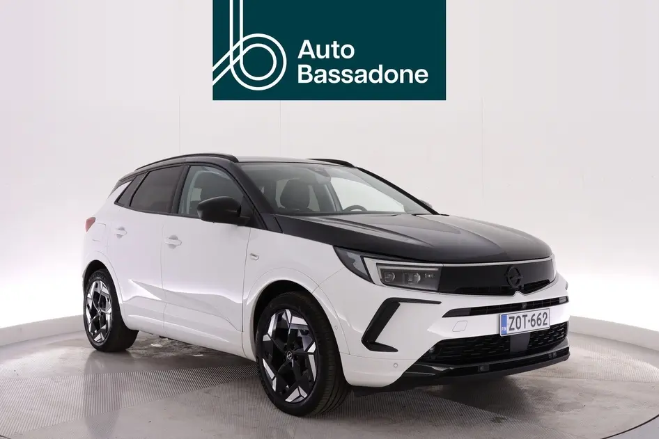 Opel Grandland, 1.6, 147 kW, petrol, automatic, four-wheel drive
