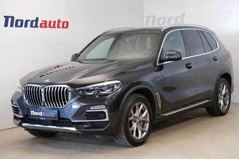 BMW X5, 3.0, 250 kW, гибрид, автомат, полный привод