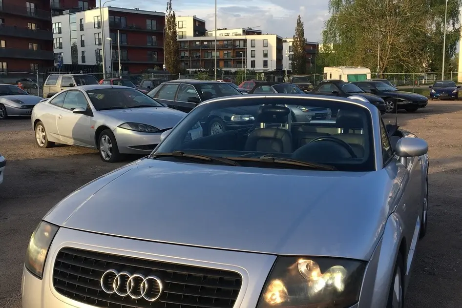 Audi TT, 1.8, 132 kW, petrol, manual, front-wheel drive