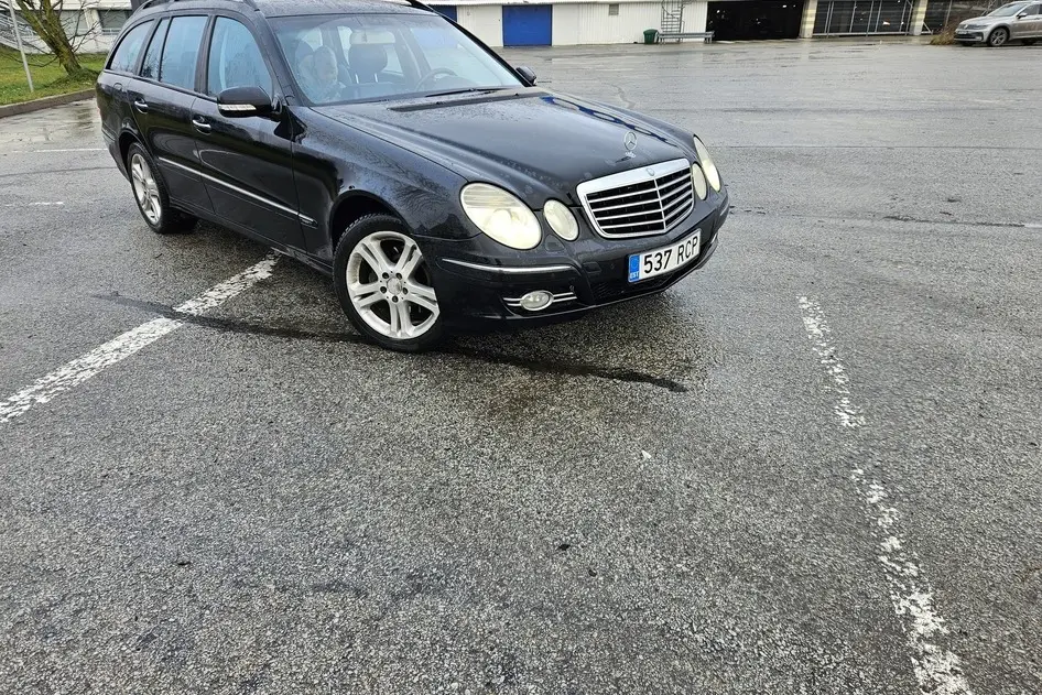 Mercedes-Benz E 320, 3.0, 165 kW, diesel, automatic, rear-wheel drive