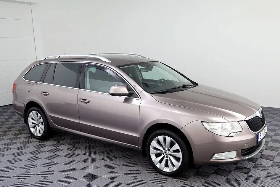 Škoda Superb, 2.0, 140 kW, diesel, manual, front-wheel drive