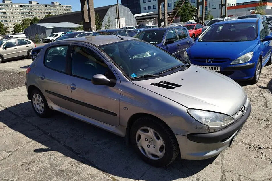 Peugeot 206, 1.4, 74 kW, bensiin, manuaal, esivedu
