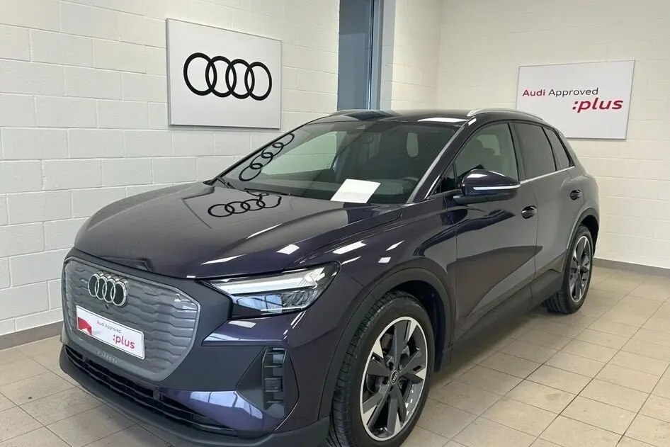 Audi Q4 e-tron, 77 kW, electric, automatic, four-wheel drive