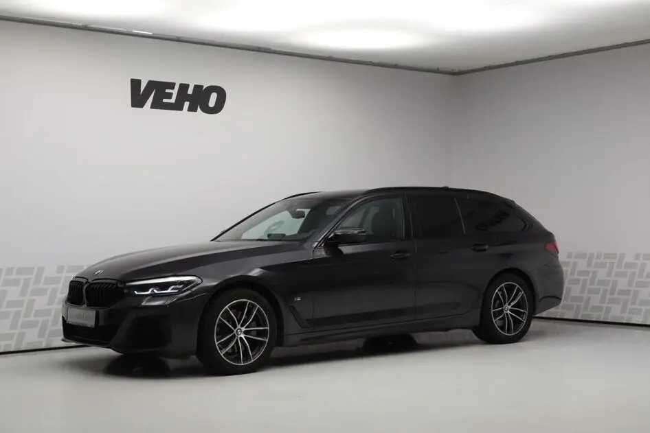 BMW 520, 2.0, 140 kW, гибрид, автомат, полный привод