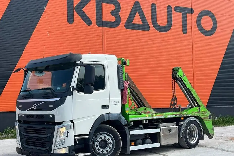 Volvo FM 330 4x2, 250 kW, дизель, автомат