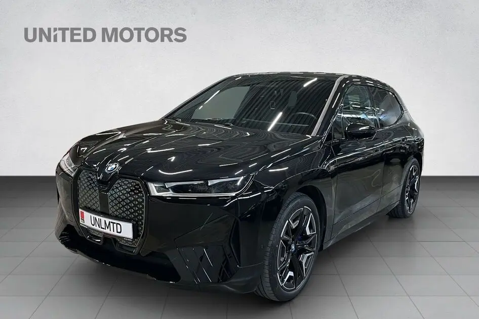 BMW iX, 397 kW, electric, automatic, four-wheel drive