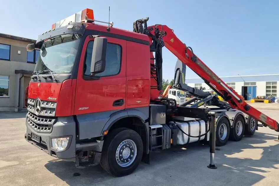 Mercedes-Benz Arocs 3251 8X4*4 Epsilon S260Z96, 375 kW, дизель, автомат
