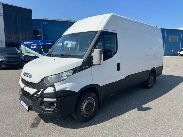 Iveco Daily, 3.0, 125 kW, дизель, автомат, задний привод