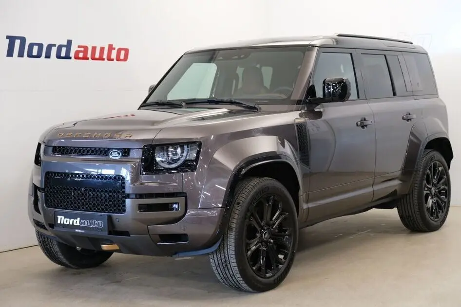 Land Rover Defender, 4.4, 467 kW, petrol, automatic, four-wheel drive