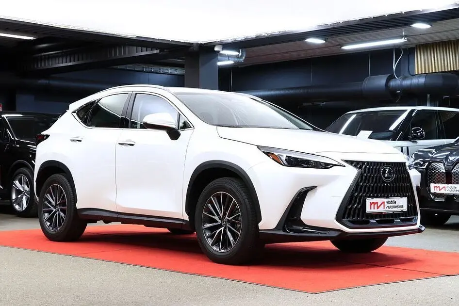 Lexus NX 350h, 2.5, 140 kW, hübriid, automaat, esivedu