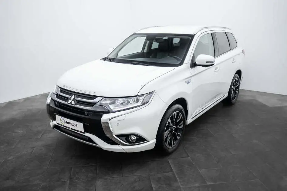 Mitsubishi Outlander, 2.0, 149 kW, automatic, four-wheel drive