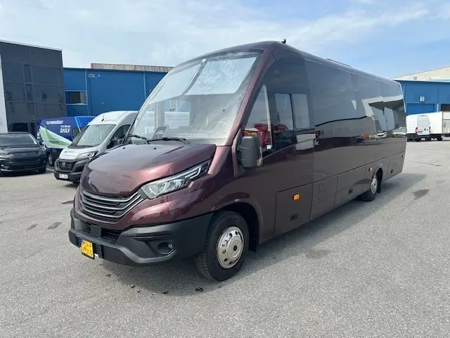 Iveco Daily, 3.0, 152 kW, diesel, automatic, rear-wheel drive