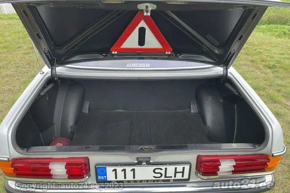 Mercedes-Benz 230, 2.3, 80 kW, bensiin, automaat, tagavedu