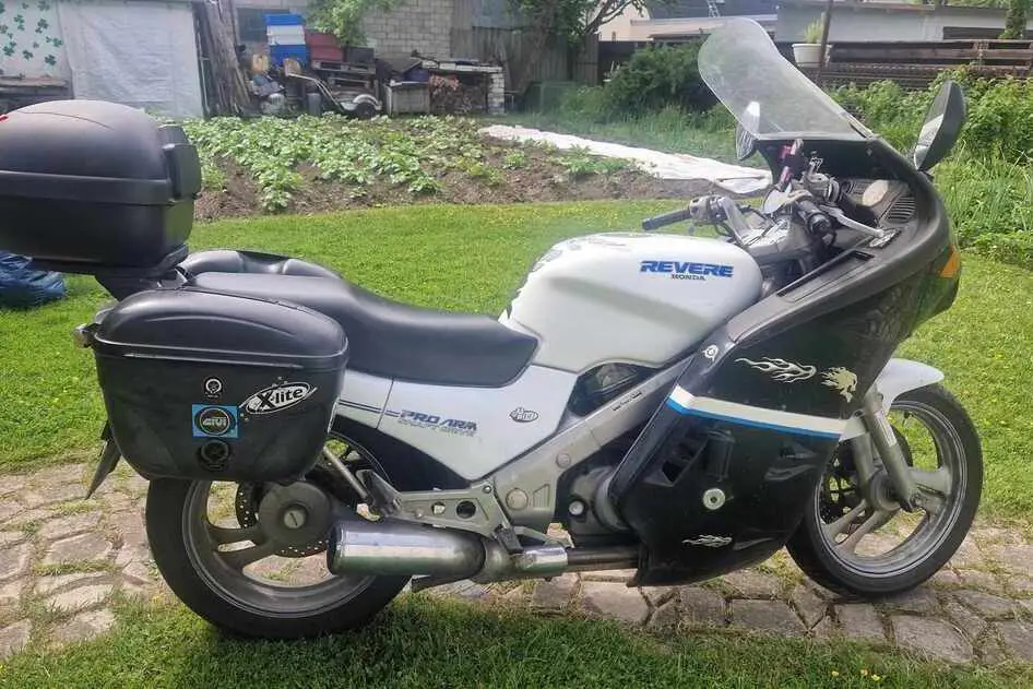 Honda NTV 650, 0.6, 37 kW, petrol, manual, rear-wheel drive