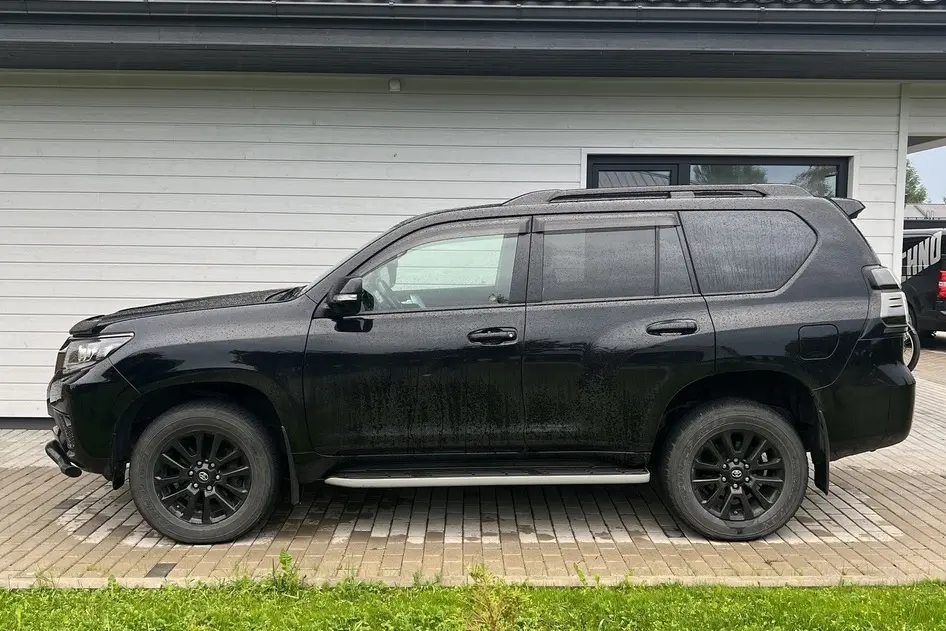 Toyota Land Cruiser, 2.8, 150 kW, diesel, automatic, four-wheel drive