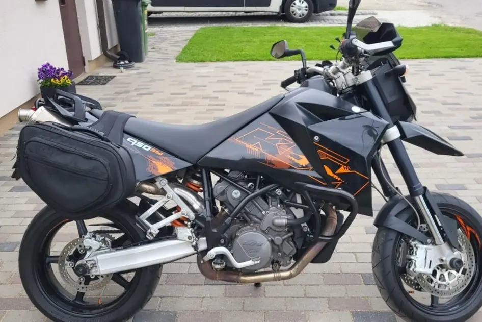 KTM 950 SUPERMOTO, 0.9, 72 kW, bensiin, manuaal, tagavedu