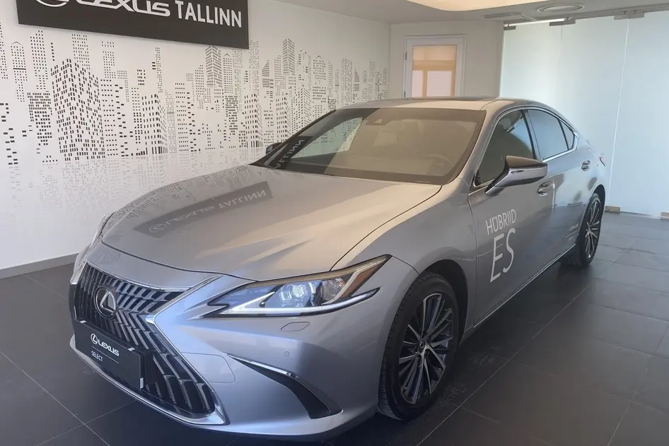 Lexus ES 300, 2.5, 131 kW, hybrid, automatic, front-wheel drive