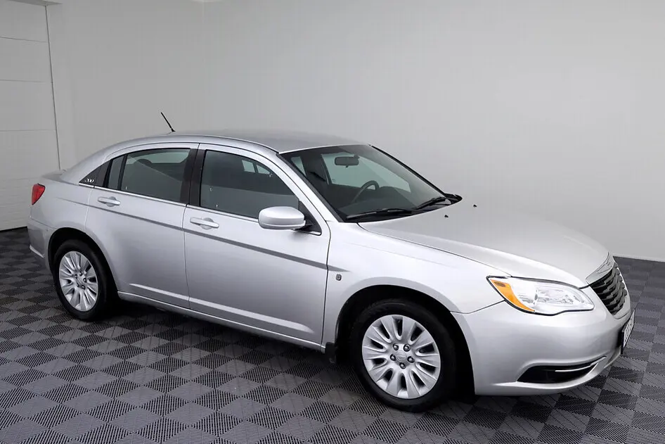 Chrysler 200, 2.4, 169 kW, bensiin, automaat, esivedu
