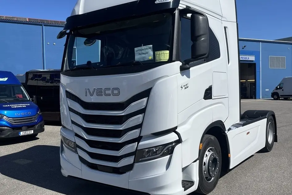 Iveco S-Way, 12.9, 368 kW, diisel, automaat, tagavedu