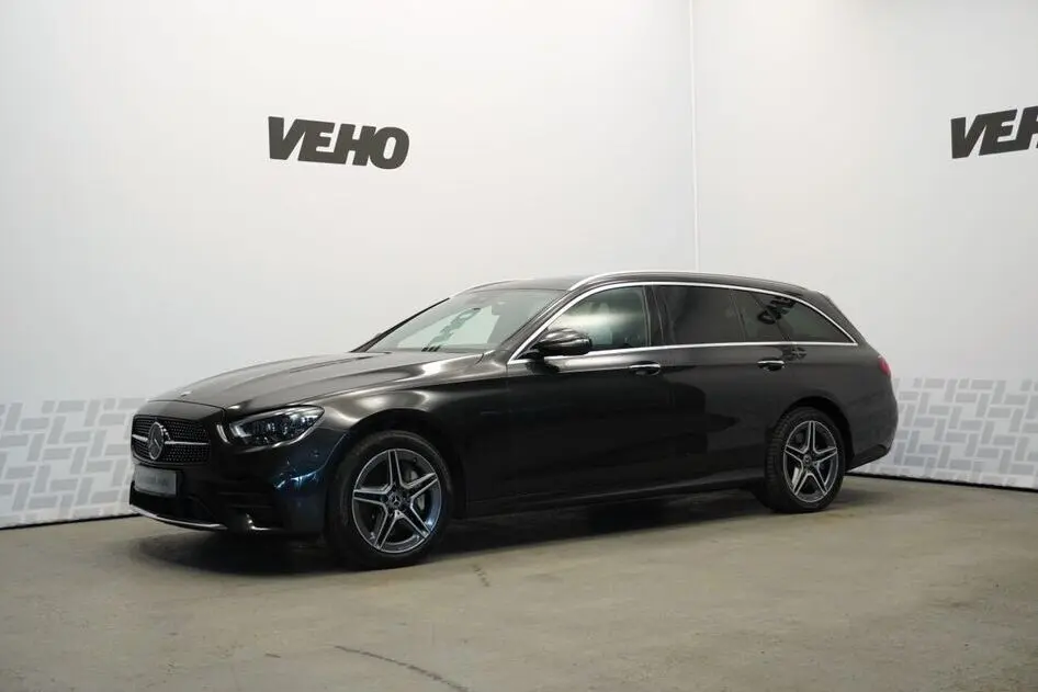 Mercedes-Benz E 300, 2.0, 143 kW, plug-in hybrid, automatic, four-wheel drive
