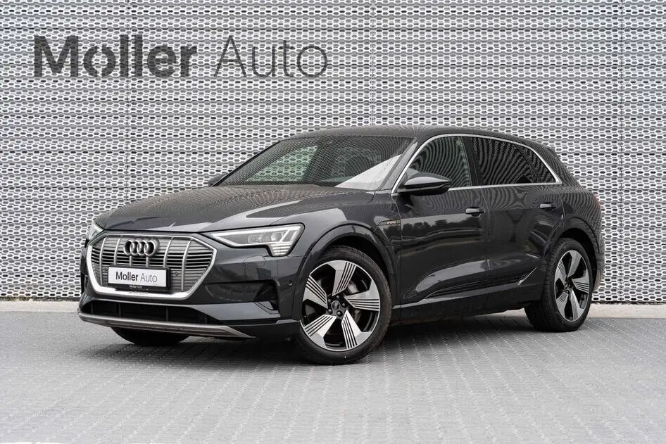 Audi e-tron, 300 kW, elekter, automaat, nelikvedu