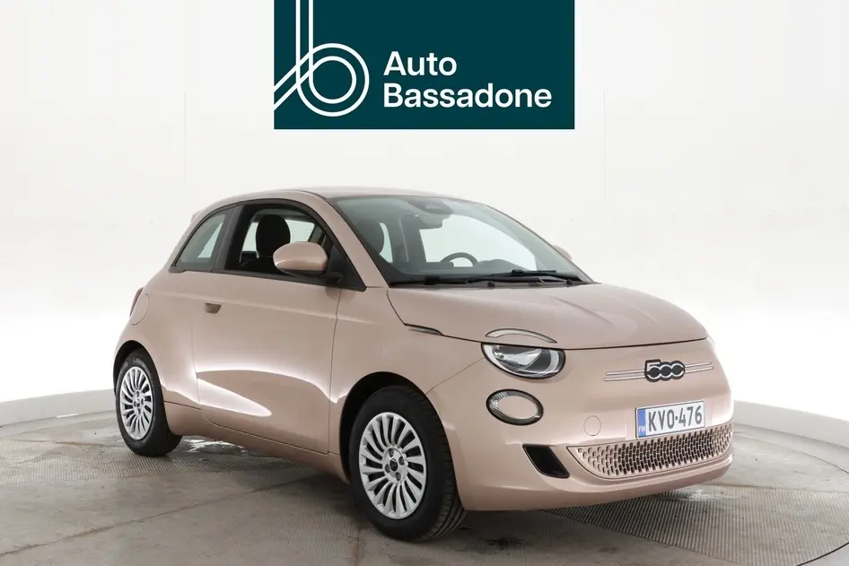 Fiat 500e, 87 kW, elekter, automaat, esivedu