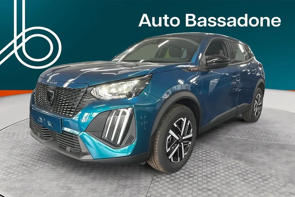 Peugeot 2008, 1.2, 100 kW, бензин, автомат, передний привод