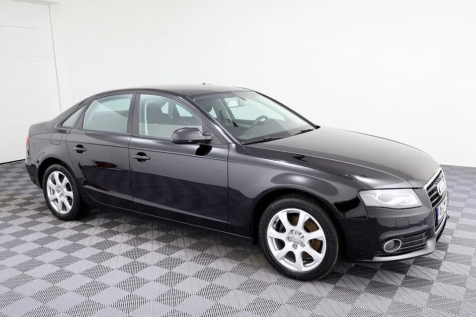 Audi A4, 2.0, 142 kW, diesel, manual, front-wheel drive