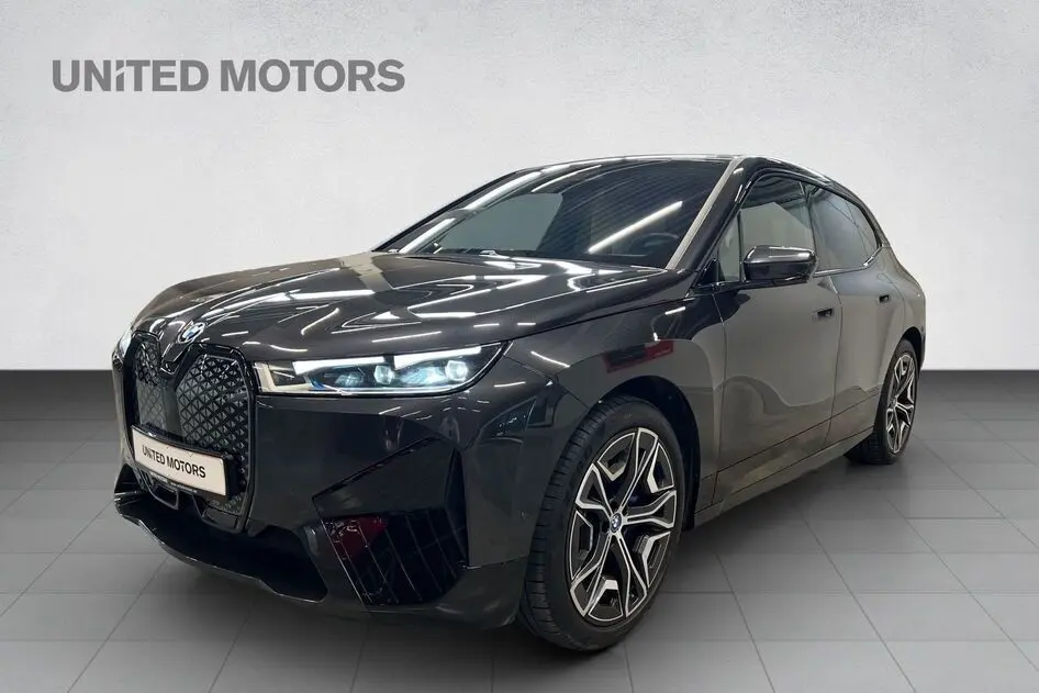BMW iX, 240 kW, elekter, automaat, nelikvedu