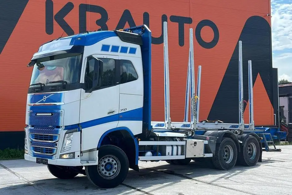 Volvo FH 16 750 6x4, 552 kW, diesel, automatic