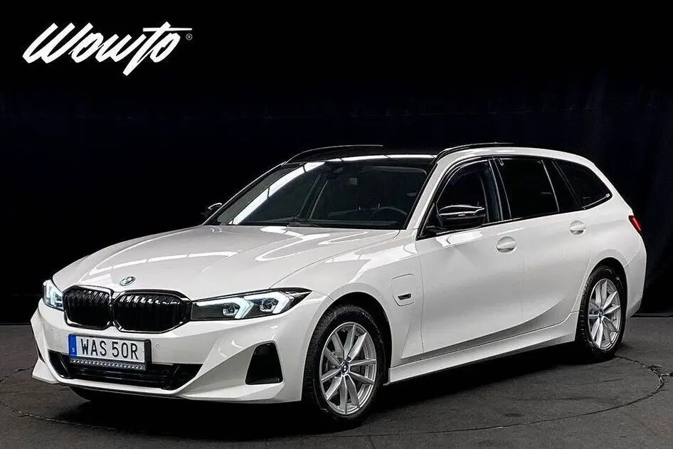 BMW 330, 2.0, 215 kW, hybrid, automatic, four-wheel drive