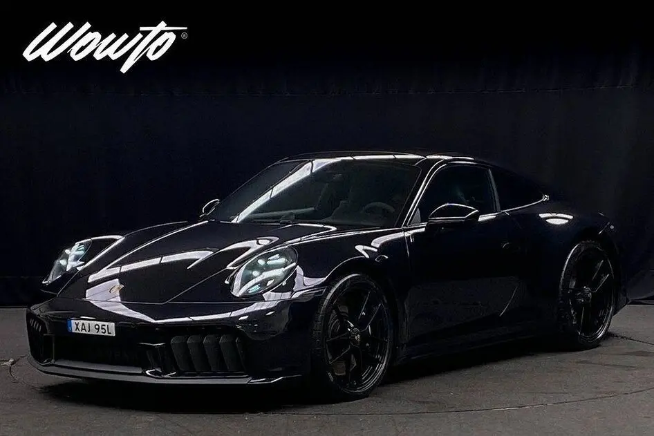 Porsche 911, 3.6, 398 kW, petrol, automatic, four-wheel drive