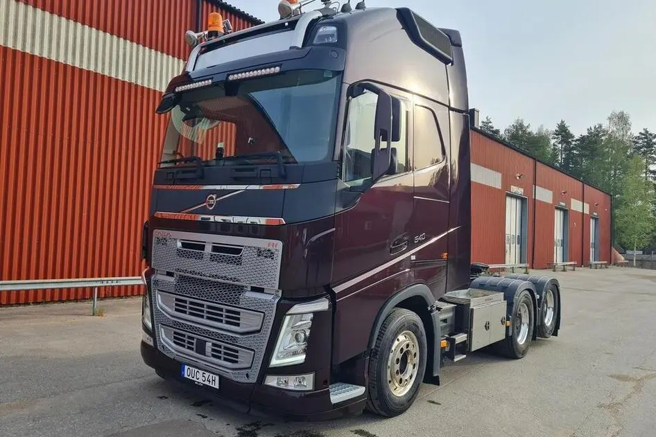 Volvo FH 540 6x4, 405 kW, diesel, automatic