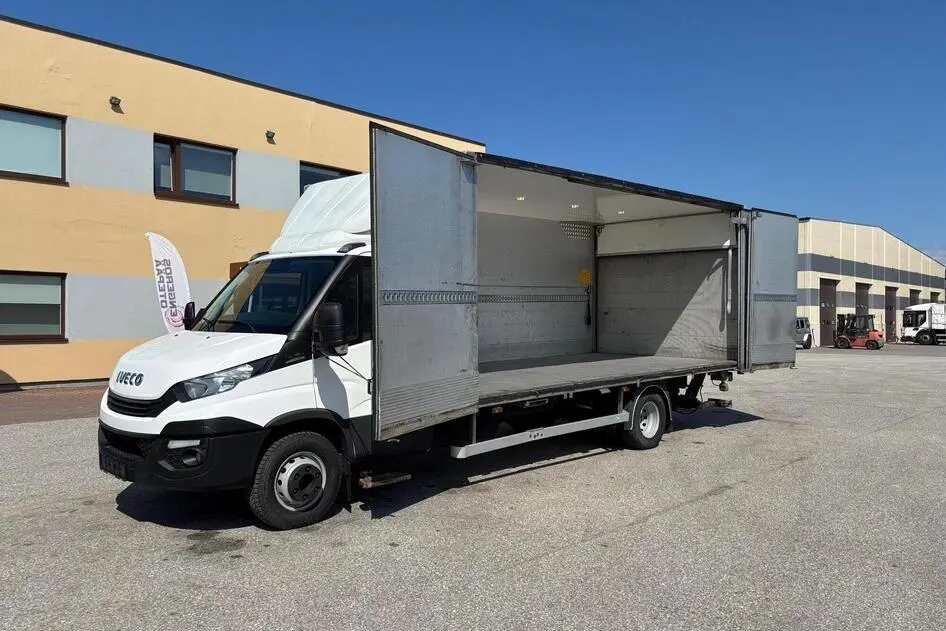 Iveco Daily, 132 kW, diesel, automatic