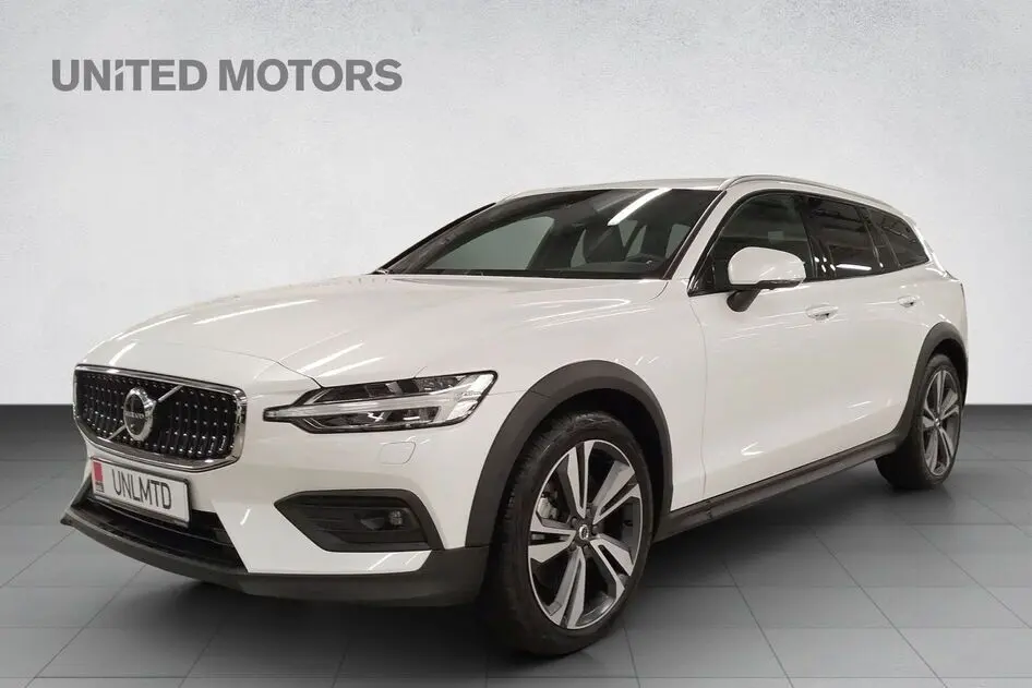Volvo V60 Cross Country, 2.0, 184 kW, автомат, полный привод