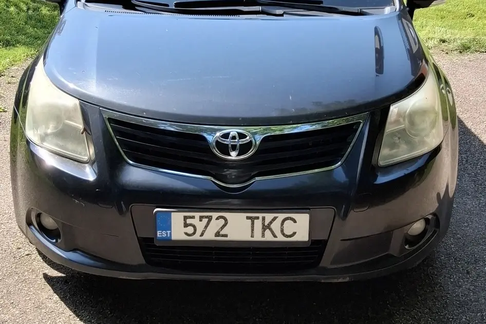 Toyota Avensis, 2.0, 93 kW, diesel, manual, front-wheel drive